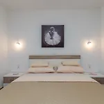 Apartamento Gagula With Jacuzzi Trogir