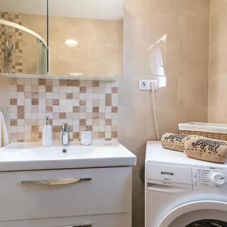 Appartement Gagula With Jacuzzi Trogir